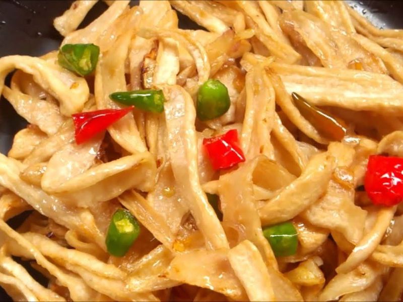 cu-cai-kho-xao-chay-tri-beo-phi-ngon